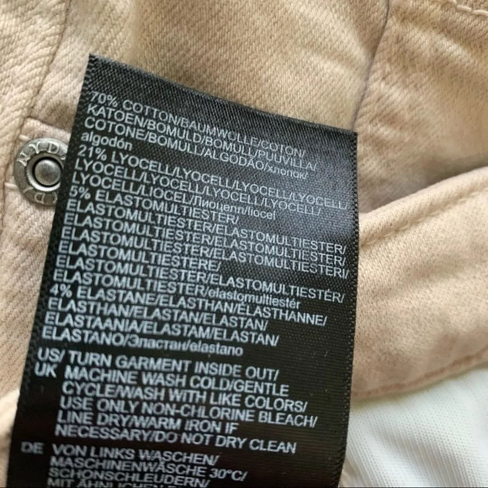 NWT NYDJ curves 360 size 28 slim ankle jeans